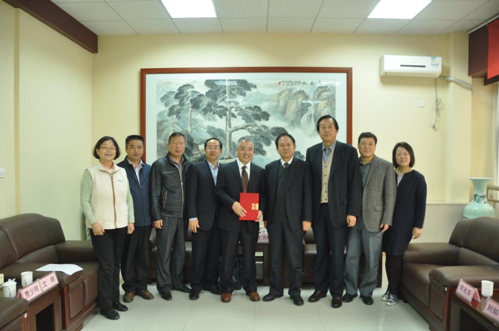 Ƹ����ѧ�һ���ʦ����ѧ��ʿ����ʦ�����ٽ�����У��Ƹ����